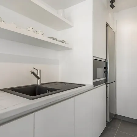 Apartment Delightful Family At Only 50 Meters From The Beach / Panne A Cote De Panne
